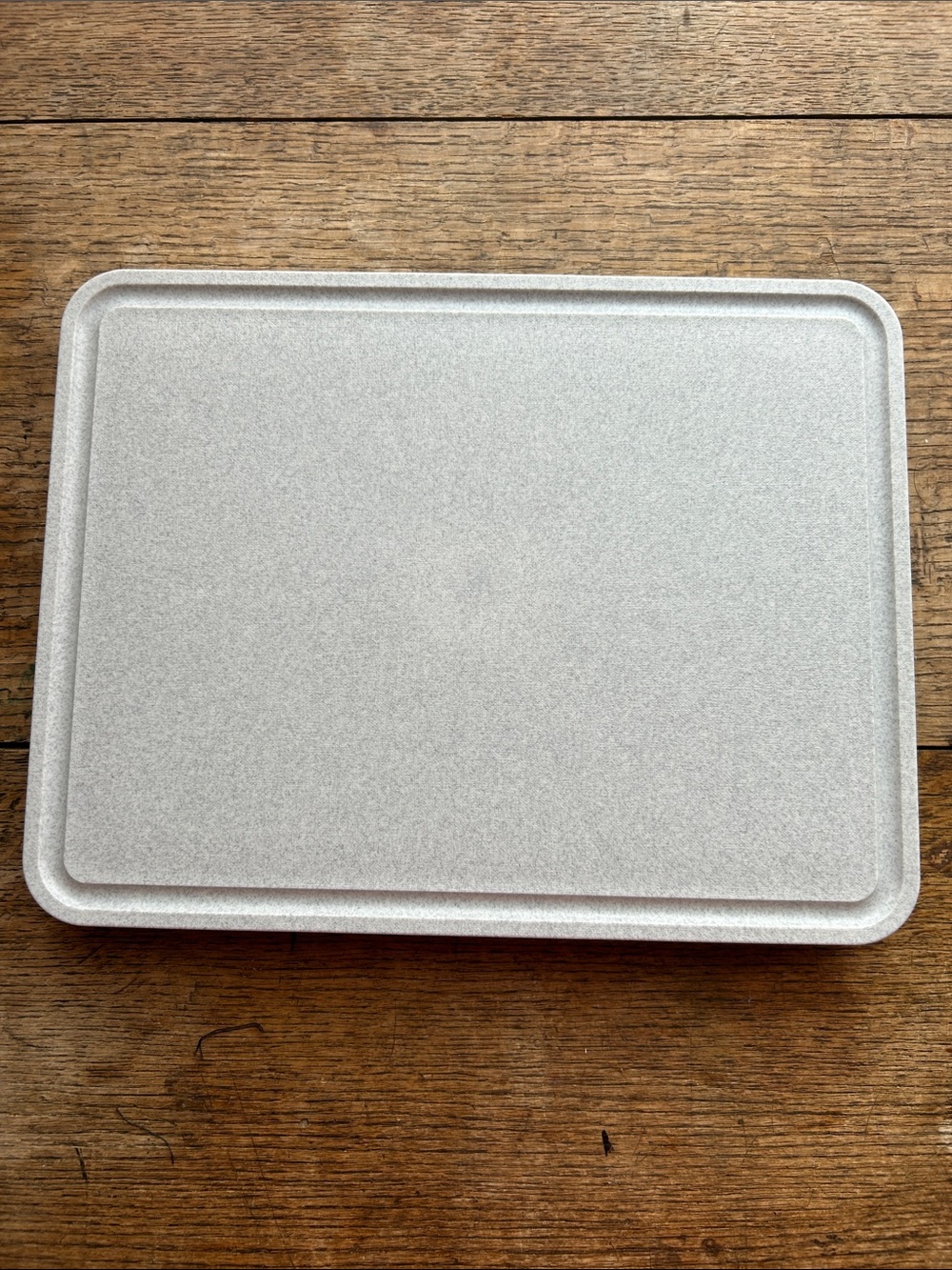 Cutco Polypropylene Cutting Board With Perimeter Juice Groove. New. Raise Design